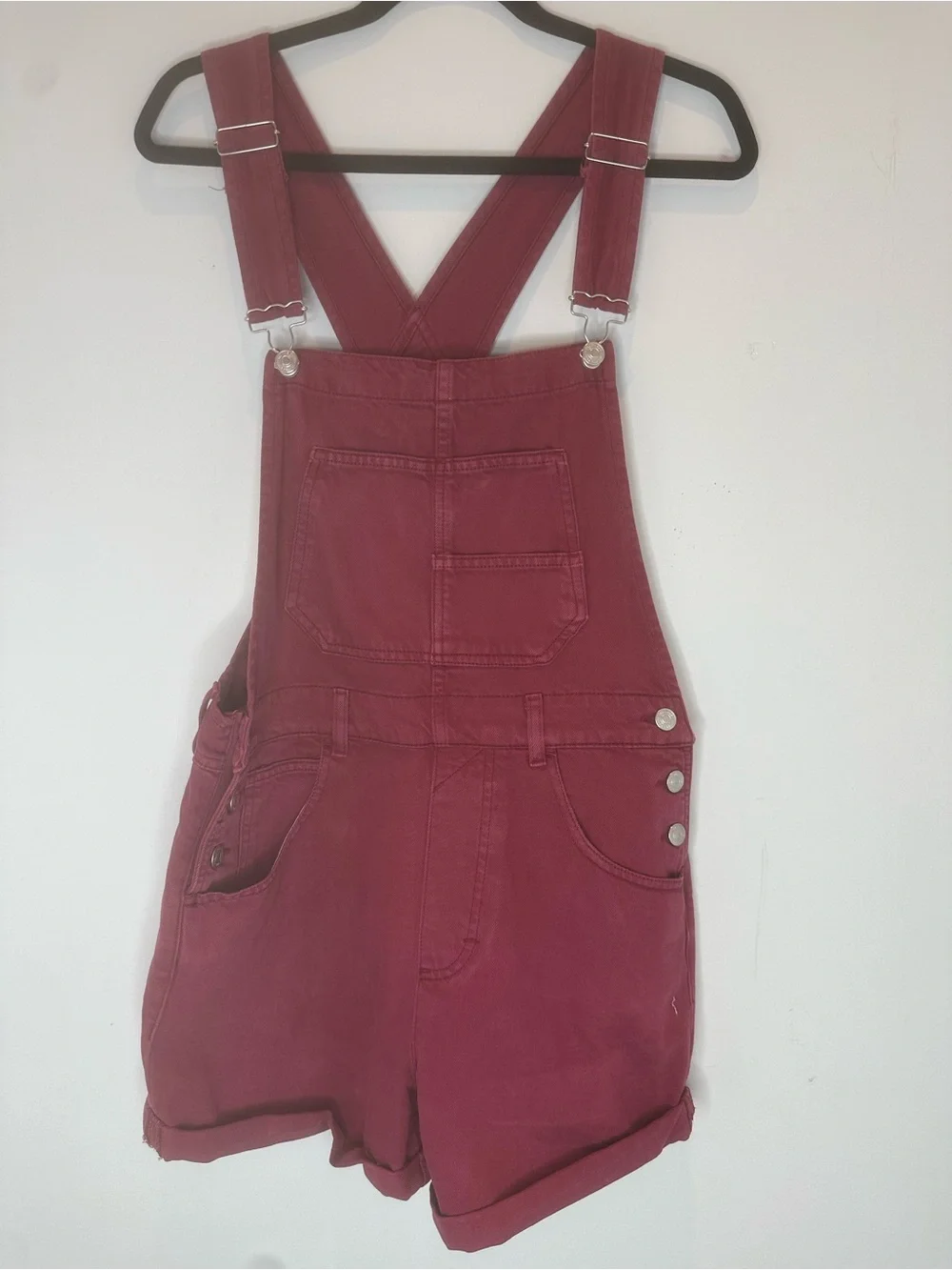 Free People We The Free Ziggy Shortalls in a red berry wash size small